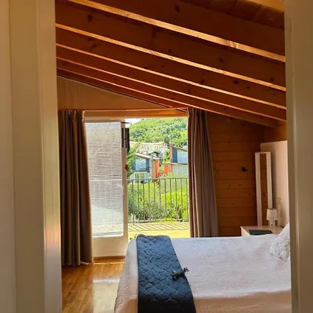 Welcome Traveller Charm Montees * Marciaga