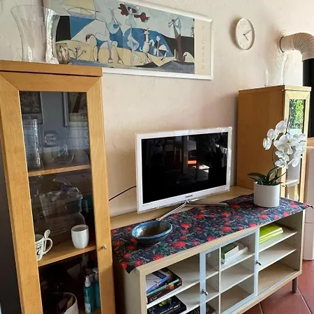 Welcome Traveller Charm Montees *